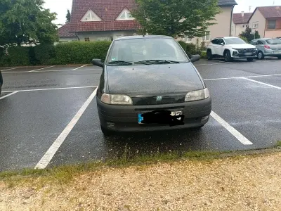 Usata Fiat Punto 60 CV (44 kW) 1999 Nero Utilitaria
