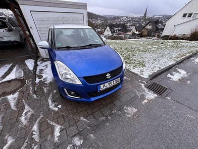 Gebraucht Suzuki Swift 94 PS (69 kW) 2014 Blau Kleinwagen