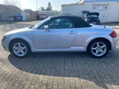 Gebraucht Audi TT Roadster 180 PS (132 kW) 2000 Silber Cabrio