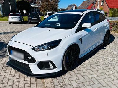 Usata Ford Focus RS 350 CV (257 kW) 2016 Bianco Berlina