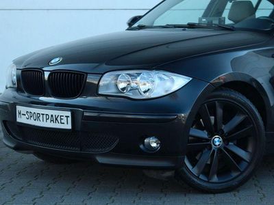 Gebraucht BMW 118 Sport Line 129 PS (94 kW) 2006 Schwarz Kleinwagen
