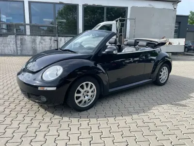 Używany VW New Beetle Cabriolet 105 KM (77 kW) 2009 Czarny Kabriolet