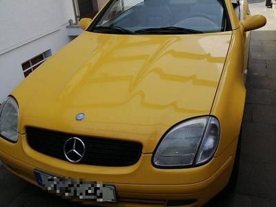 Gebraucht Mercedes SLK230 193 PS (141 kW) 1998 Gelb Cabrio