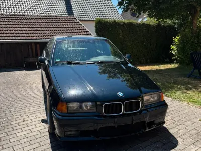 Gebraucht BMW 328 M Sport 193 PS (141 kW) 1996 Schwarz Limousine