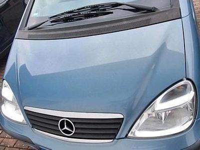 Grau Gebraucht 2002 Mercedes A160 Kleinwagen | 3.700 € (Teuer)