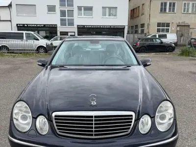 Używany Mercedes E320