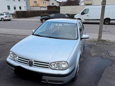 Silber Gebraucht 2001 VW Golf IV Highline Kleinwagen | 3.150 € (Fairer Preis)