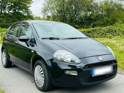 gebraucht Fiat Punto Edition (2Hamd) 2012 Euro 5