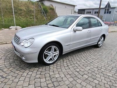 Mercedes A200
