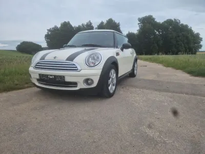 Gebraucht Mini ONE 75 PS (55 kW) 2009 Weiß Kleinwagen