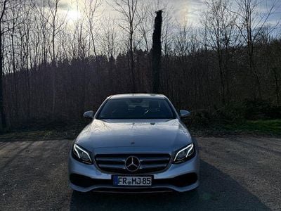 Gebraucht Mercedes E220 Avantgarde 194 PS (142 kW) 2016 Silber Limousine