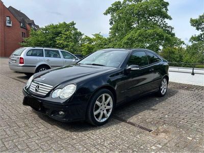 Mercedes C230
