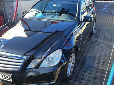 gebraucht Mercedes E220 T CDI DPF BlueEFFICIENCY