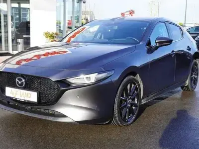 Używany Mazda 3 Selection 179 KM (131 kW) 2020 Szary Sedan/Limuzyna