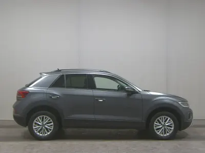 Gebraucht VW T-Roc Life 116 PS (85 kW) 2025 Grau SUV
