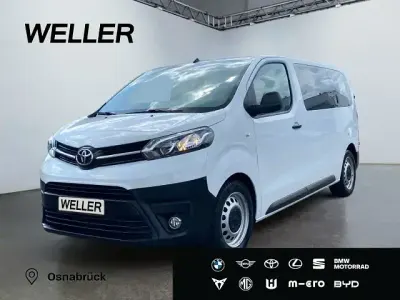 Gebraucht Toyota Proace Verso Comfort 144 PS (105 kW) 2023 Weiss Kombi