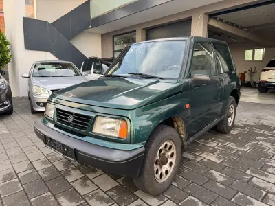 Gebraucht Suzuki Vitara 87 PS (63 kW) 2002 Grün SUV