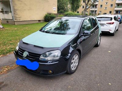 VW Golf V