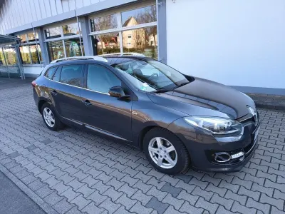 Używany Renault Mégane Bose Edition 110 KM (80 kW) 2015 Czarny Sedan/Limuzyna