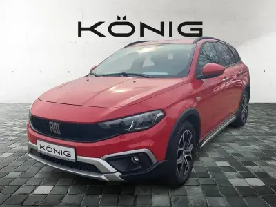 Usata Fiat Tipo Basis 131 CV (96 kW) 2023 Rosso Berlina