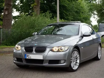 Używany BMW 325 218 KM (160 kW) 2008 Srebrny Coupe