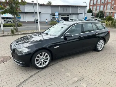 Gebraucht BMW 520 184 PS (135 kW) 2014 Schwarz Kombi