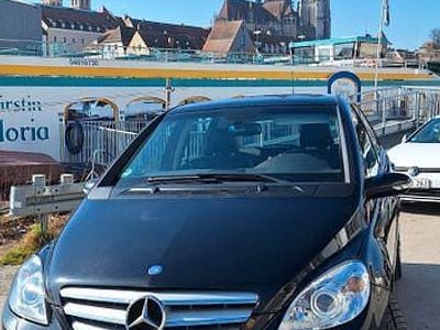 Gebraucht Mercedes B200 Edition 136 PS (100 kW) 2007 Schwarz Van / Kleinbus