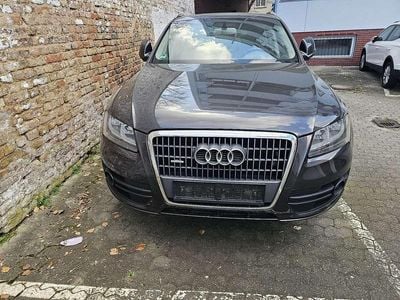 Usado Audi Q5 211 HP (155 kW) 2011 Prateado SUV