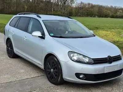 Gebraucht VW Golf VI Trendline 105 PS (77 kW) 2009 Silber Kleinwagen