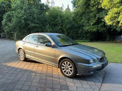 Jaguar X-type