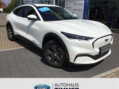 Starweiß Gebraucht 2022 Ford Mustang Mach-E Standard Range SUV | 28.940 € (Superpreis)