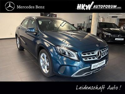 Gebraucht Mercedes GLA200 Urban 156 PS (114 kW) 2019 Blau SUV