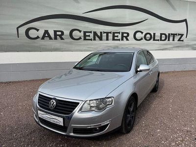 Second-hand VW Passat Comfortline 122 CP (89 kW) 2010 Argintiu Berlinǎ