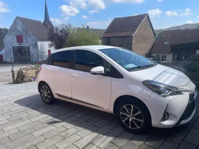 Brugt Toyota Yaris 111 HK (81 kW) 2019 Hvid Hatchback