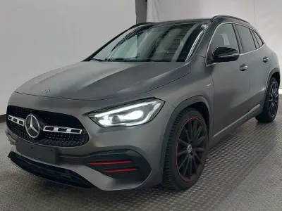 Gebraucht Mercedes GLA220 AMG 190 PS (139 kW) 2019 Grau SUV