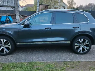 Gebraucht VW Touareg Exclusive 340 PS (250 kW) 2012 Grau SUV