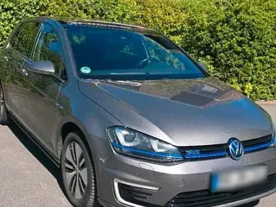Second-hand VW Golf VII GTE 204 CP (150 kW) 2015 Gri Berlinǎ