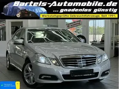 Gebraucht Mercedes E350 Avantgarde 231 PS (169 kW) 2009 Iridiumsilber  metalliclack Limousine
