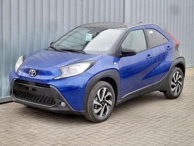 Nuova Toyota Aygo 72 CV (52 kW) 2025 Blu Utilitaria