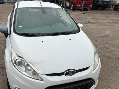 Gebraucht Ford Fiesta 2009 Weiß Kleinwagen
