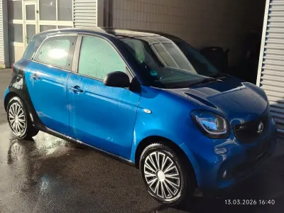 Gebraucht Smart ForFour Passion 75 PS (55 kW) 2017 Blau Kleinwagen