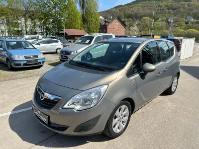 Gebraucht Opel Meriva Active 120 PS (88 kW) 2013 Grau Van / Kleinbus