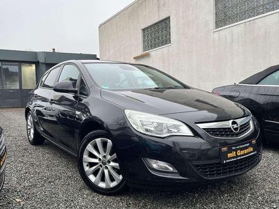 Gebraucht Opel Astra 140 PS (102 kW) 2012 Graphitschwarz/carbon flash/mi Limousine