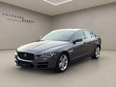 Grau Gebraucht 2016 Jaguar XE Prestige Limousine | 14.990 € (Guter Preis)