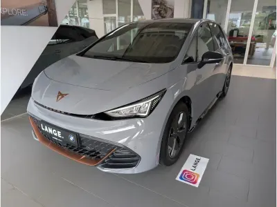Gebraucht Cupra Born 150 kW (204 PS) 2023 Mondsteingrau Kleinwagen