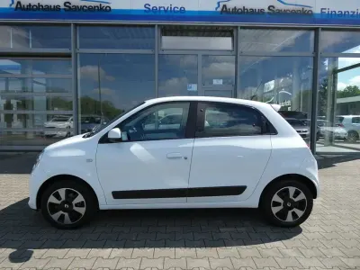 Używany Renault Twingo Dynamique 71 KM (52 kW) 2015 Biały Hatchback