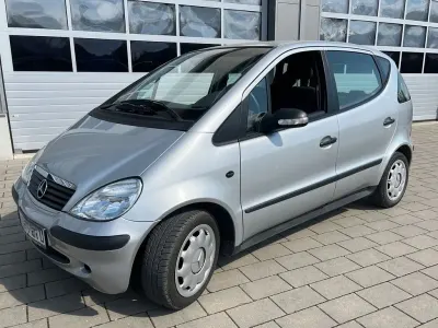 Używany Mercedes A170 Classic 95 KM (69 kW) 2004 Srebrny Minivan