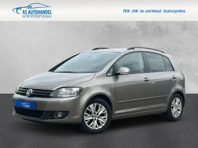 Gebraucht VW Golf VII Life 122 PS (89 kW) 2013 Kaschmirbraun metallic Kleinwagen
