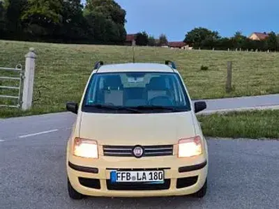 Gebraucht Fiat Panda Dynamic 60 PS (44 kW) 2009 Gelb Kleinwagen