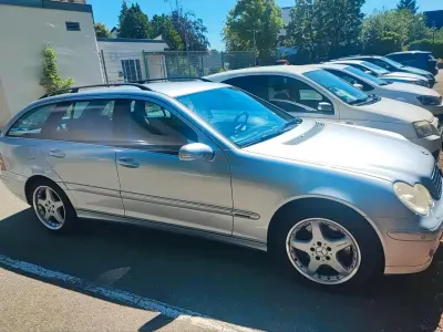 Gebraucht Mercedes C320 224 PS (164 kW) 2006 Silber Kombi
